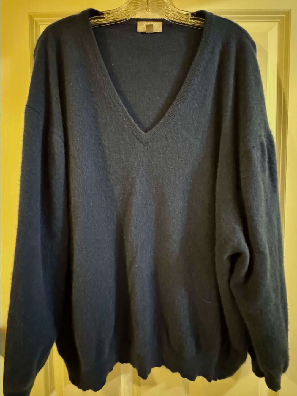 J. Crew Women’s Navy Cashmere v-neck Sweater - Picture 2 of 5